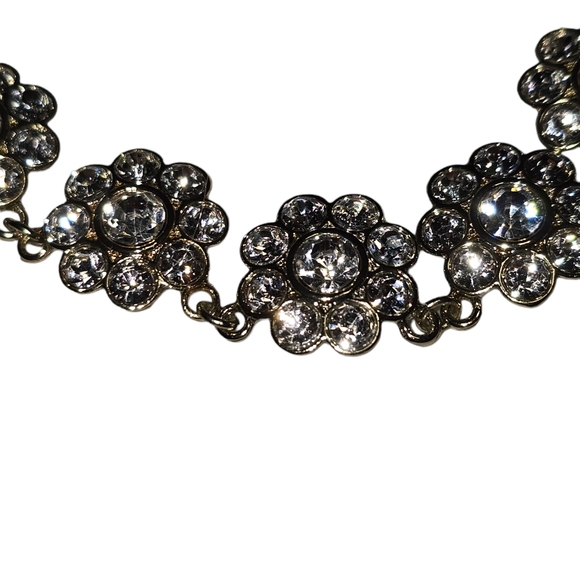 Vintage Signed NWT Rhinestone Necklace 14in, Pist Earrings, Ring SZ 6 Set - Picture 5 of 7